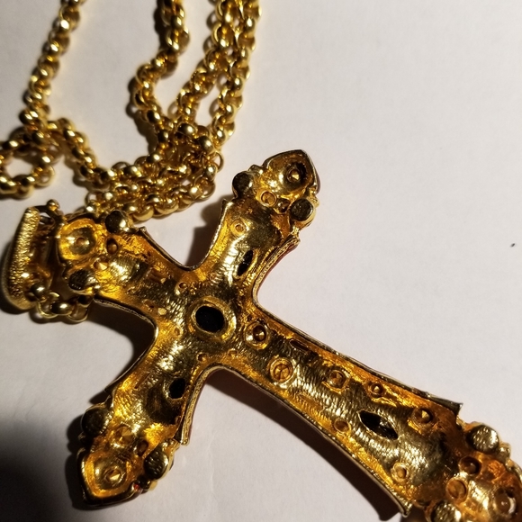 Jeweled embedded cross - Picture 3 of 11